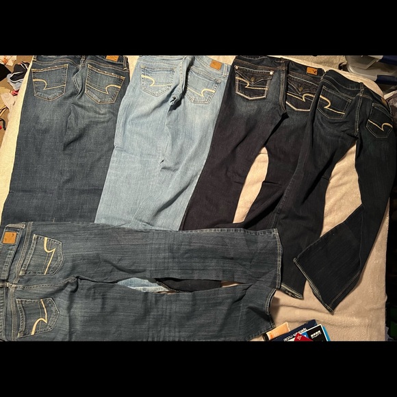 American Eagle jeans - Picture 2 of 2